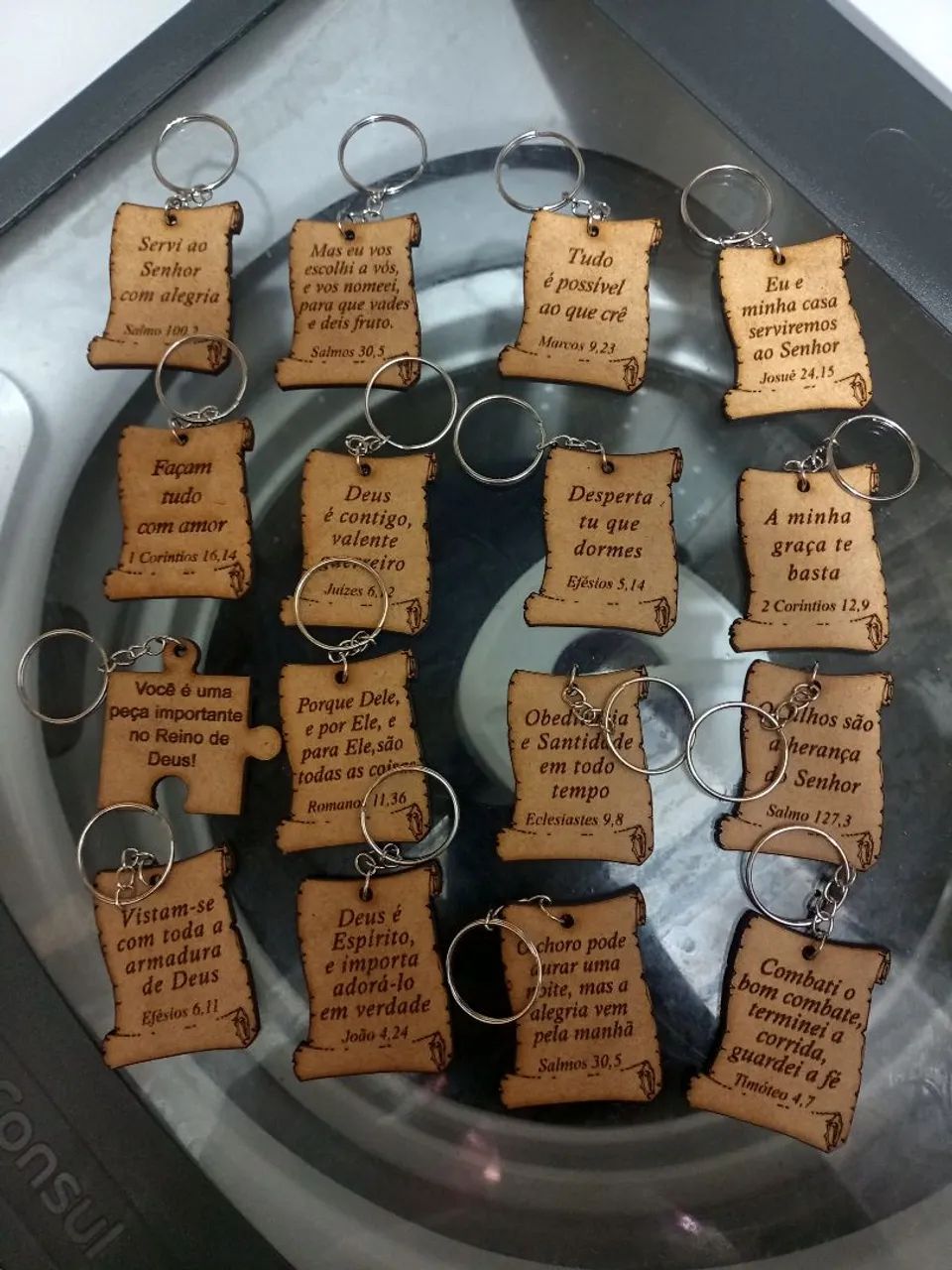 Versículos Bíblicos Chaveiros. Em Madeira MdF. - Foto 4