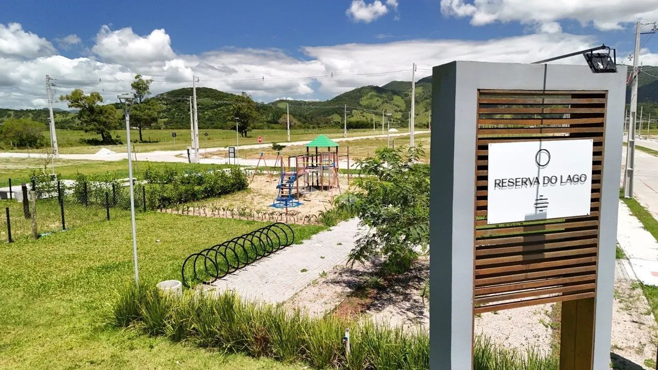 Terreno com 300 m² para vender por R$ 390.000,00 - Foto 5
