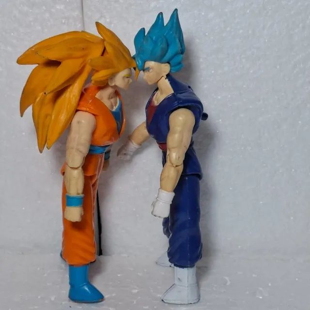 Kit 2 Bonecos Dragon Ball - Bootleg Clássico (Alavanquinha) - Foto 5