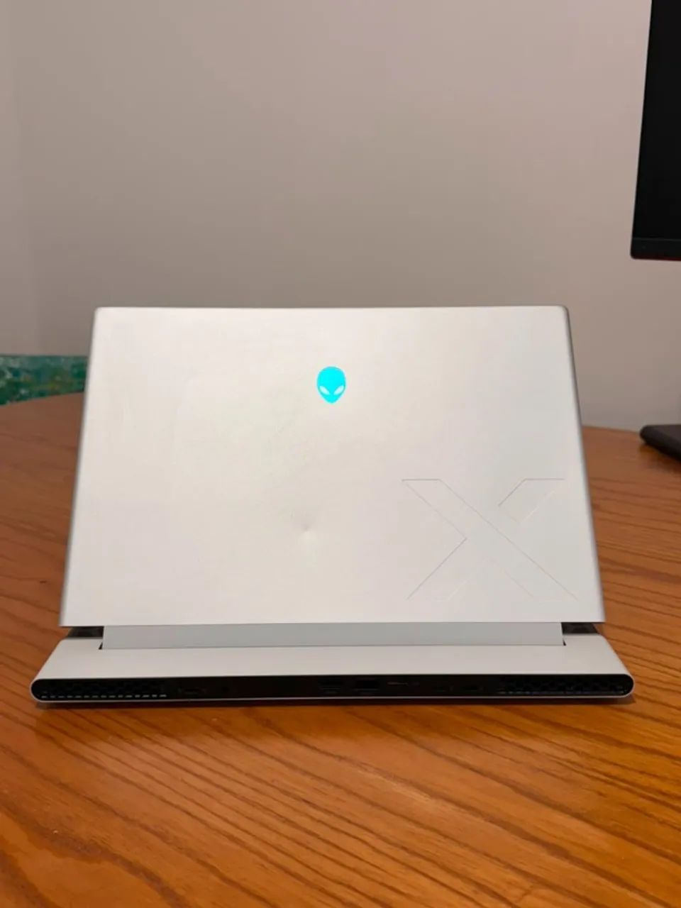 Vendo Notebook Alienware X14 R2 - RTX 4050 - Foto 5