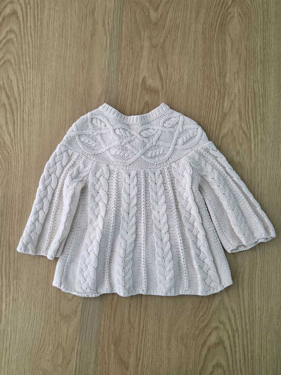 cardigan tricot baby gap bege 6-12 meses - Foto 6
