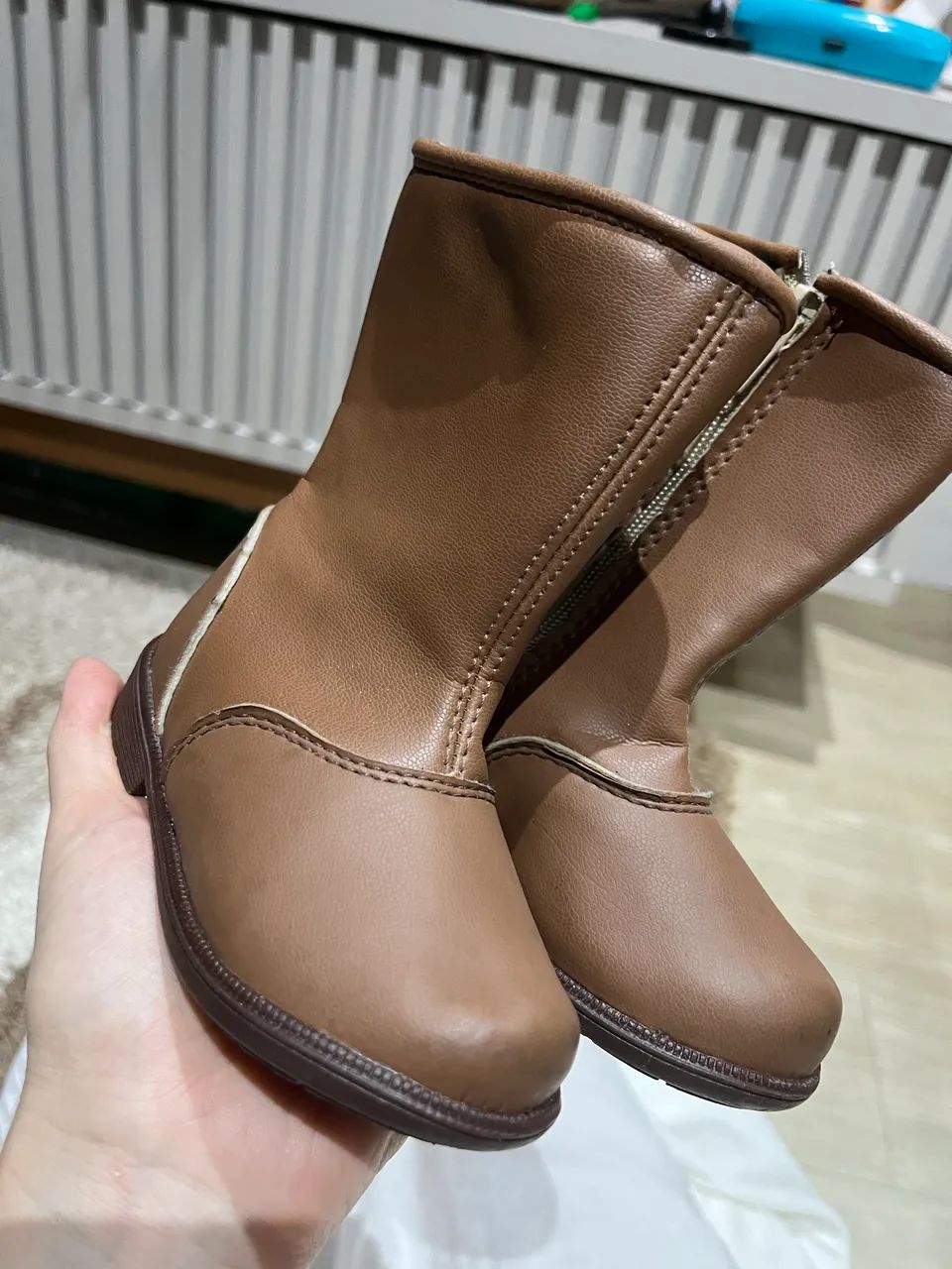 Bota bebê tricae marrom - Foto 3