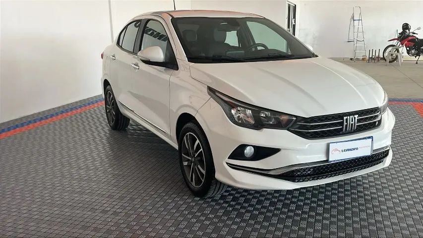 Fiat Cronos Precision 1.3 16V Flex Aut. 2024 - Foto 2
