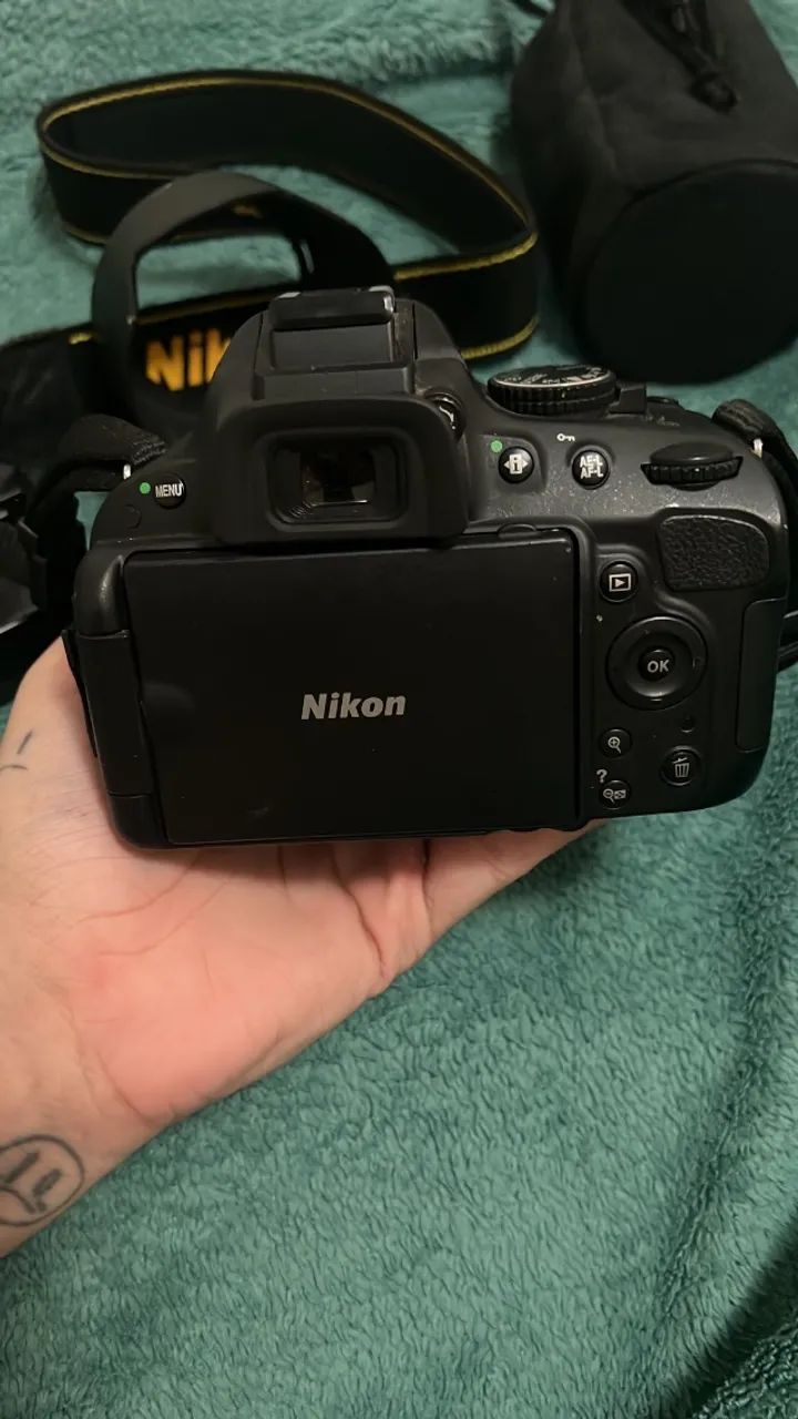 Nikon D5100 - Foto 2