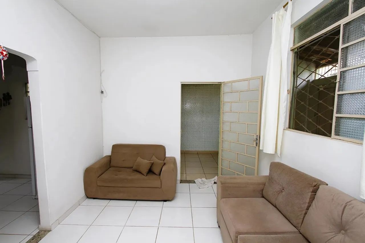 Casa à Venda - João Pinheiro, 4 Quartos, 150 m2 - Foto 4