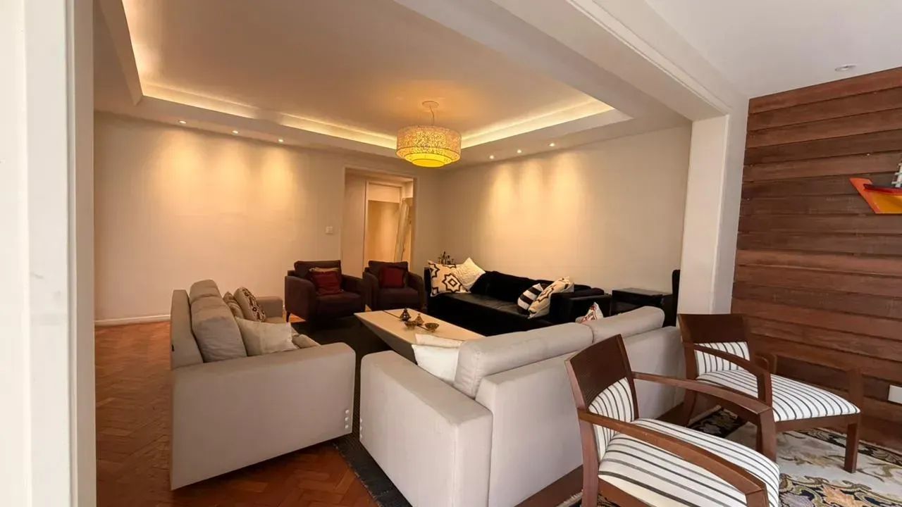 Apartamento Amplo e Exclusivo com 252 m² - 3 Quartos | 1 Suíte | 1 Vaga - Foto 3