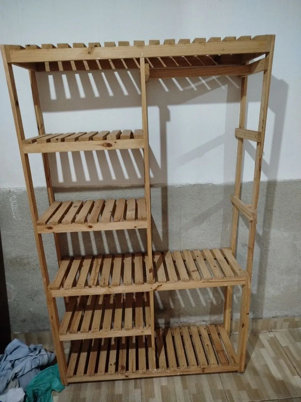 Arara de roupa e sapataria  - Foto 4