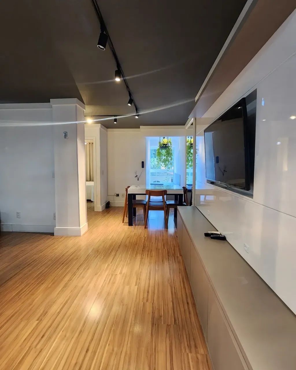 2 Quartos c/ Suíte lindo, porteira fechada, transformado em 1 quarto - Foto 2