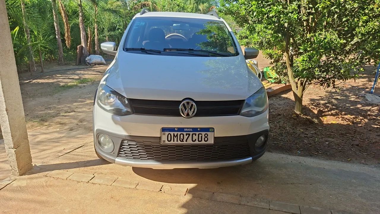 Volkswagen Crossfox 1.6 8V FLEX 2014