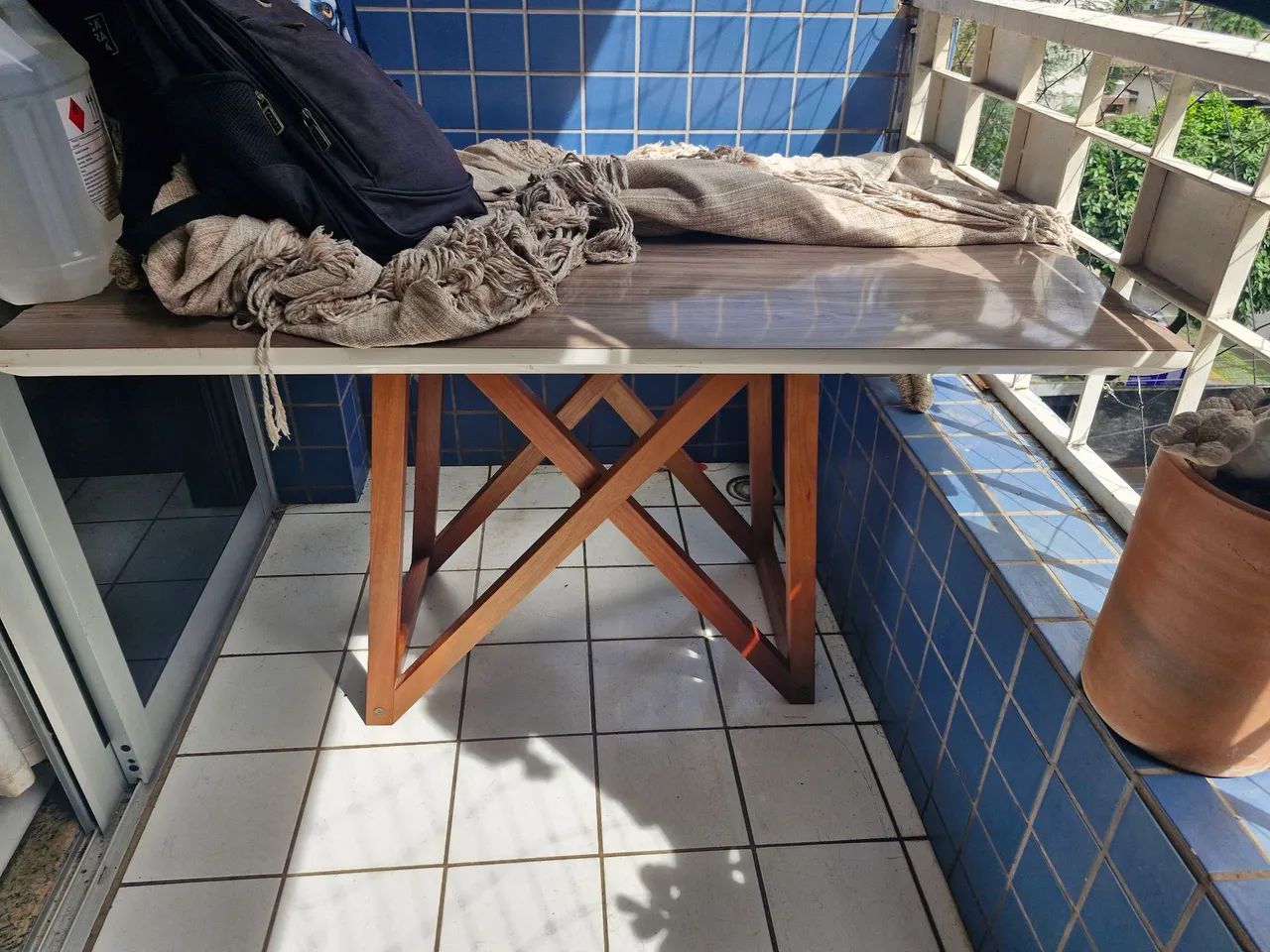 Pé de mesa  - Foto 2
