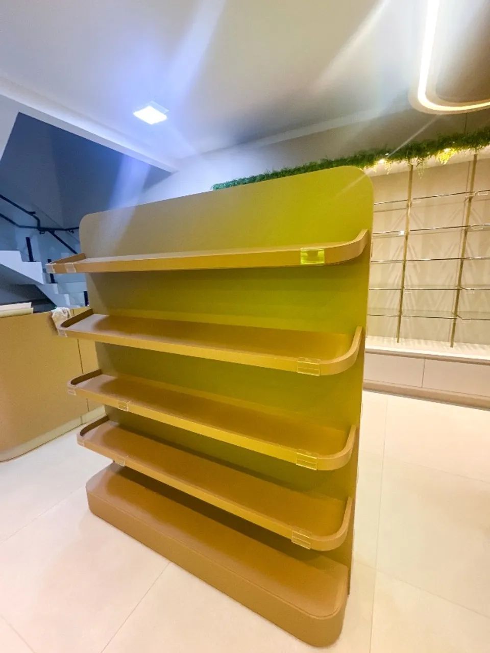 Móveis Loja Complets Alto Padrão - 100% MDF, vidro temperado e LED - Foto 5