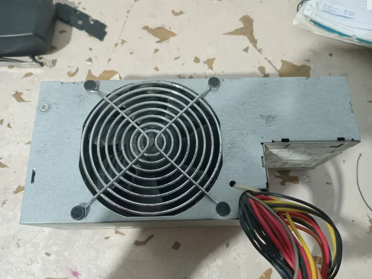 Fonte para gabinete slim 