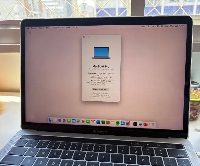 MacBook Pro 13 inch 2017 TouchBar - Notebooks - Água Verde