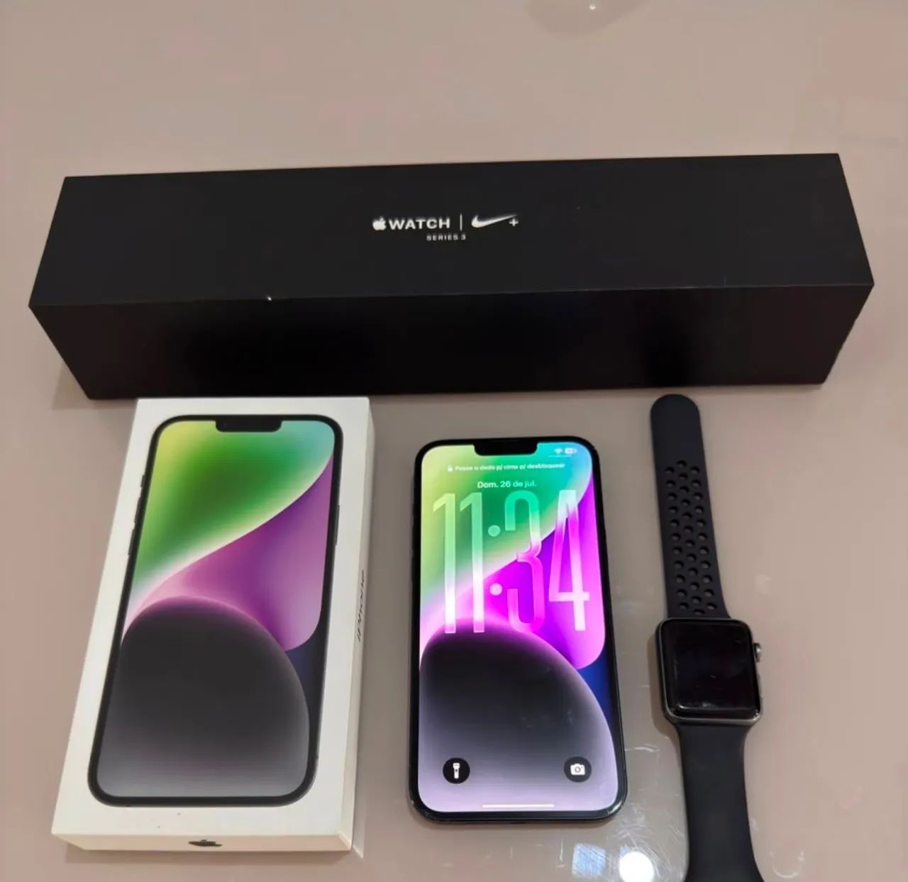KIT IPHONE 14 + APPLE WATCH SÉRIES 3 ( edição Nike) 
