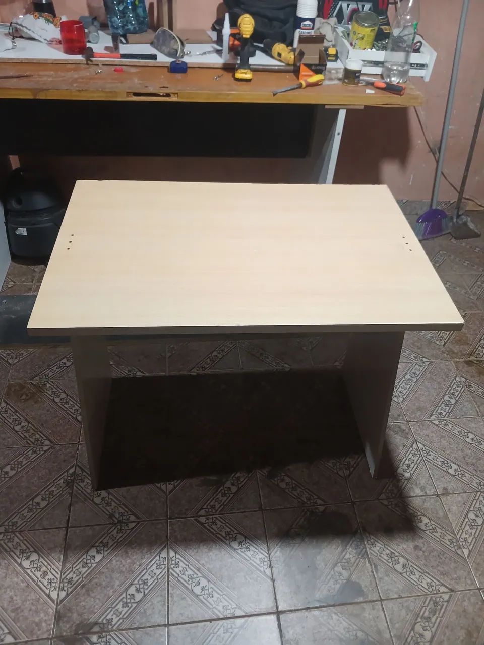 Vendo esta mesinha 250 entrego  - Foto 4