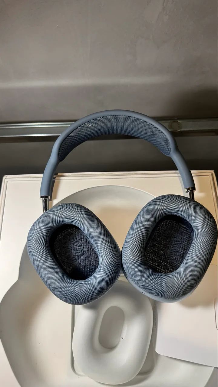 AirPods Max 2 geração - Garantia Apple 08/2026 - Completo - Fones