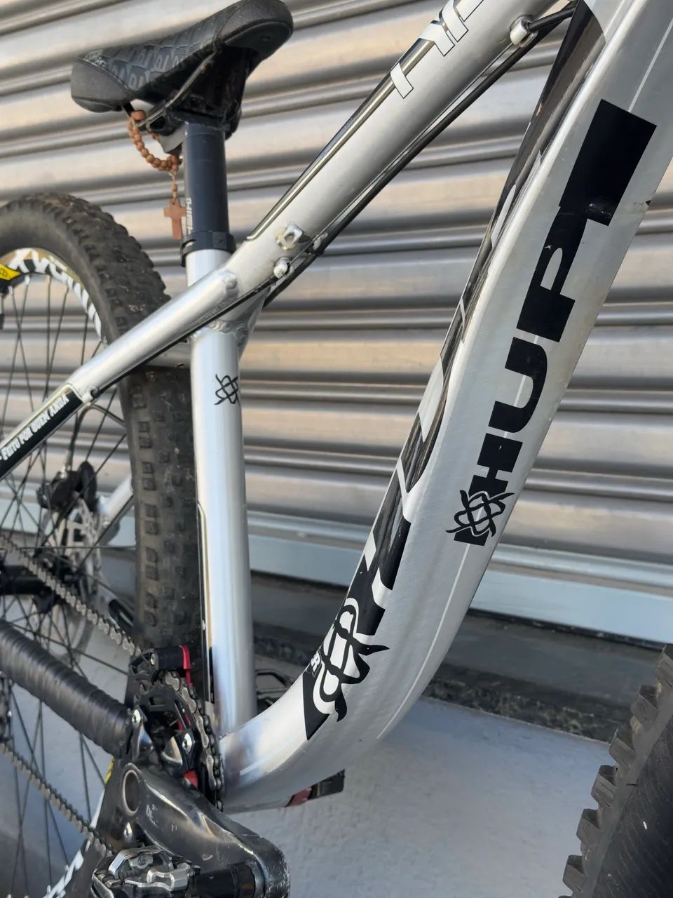 VENDE-SE Hupi Naja ano 2019 conservada com roda aro 29 - Foto 5