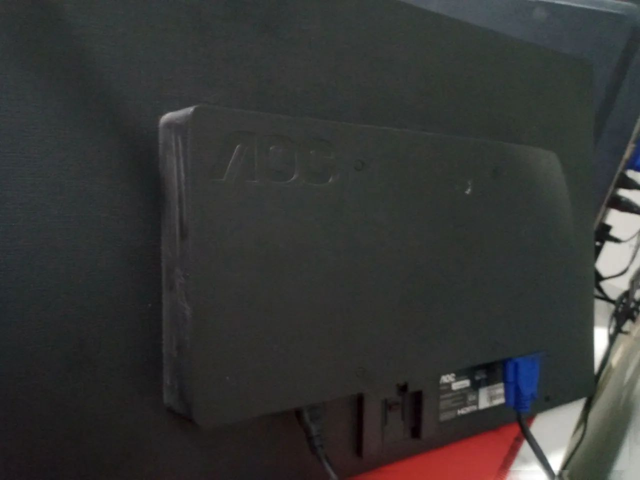 Vendo Monitor em perfeito estado funcionando perfeitamente  - Foto 3