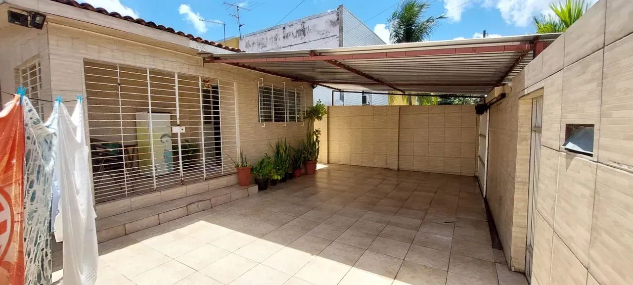 Vendo casa na Iputinga com 4 quartos, sendo 1 suíte e 250m² - Foto 2