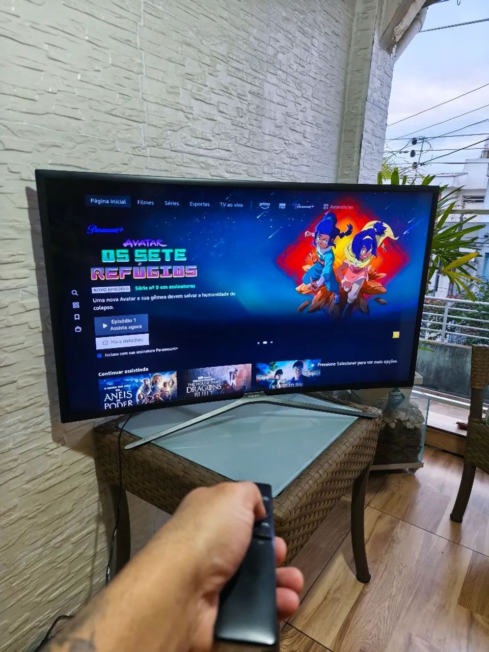 SMART TV 42 POLEGADAS TELA CURVADA IMPECÁVEL! - Foto 4