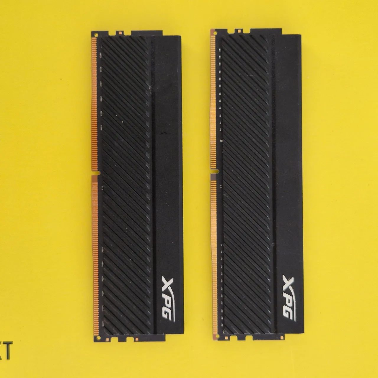 Kit Memória DDR4 3200 2x8gb XPG