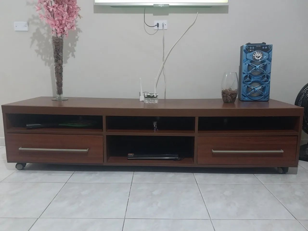 Rack cor castanho