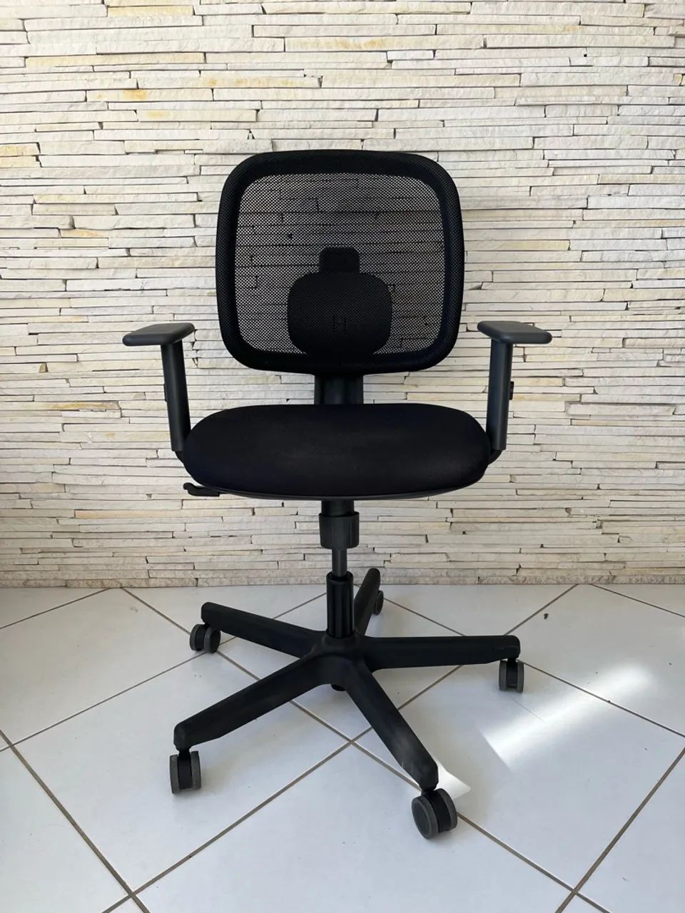 Cadeira de Escritório Flexform All Dot com Apoio Lombar