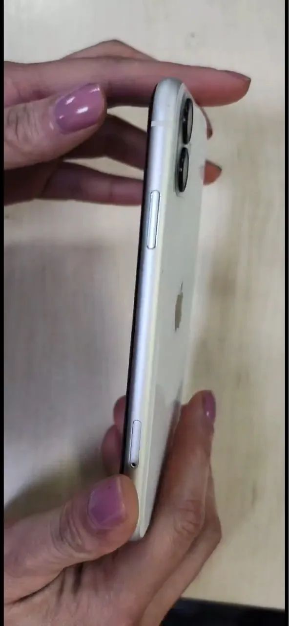 Iphone 11 - Foto 3