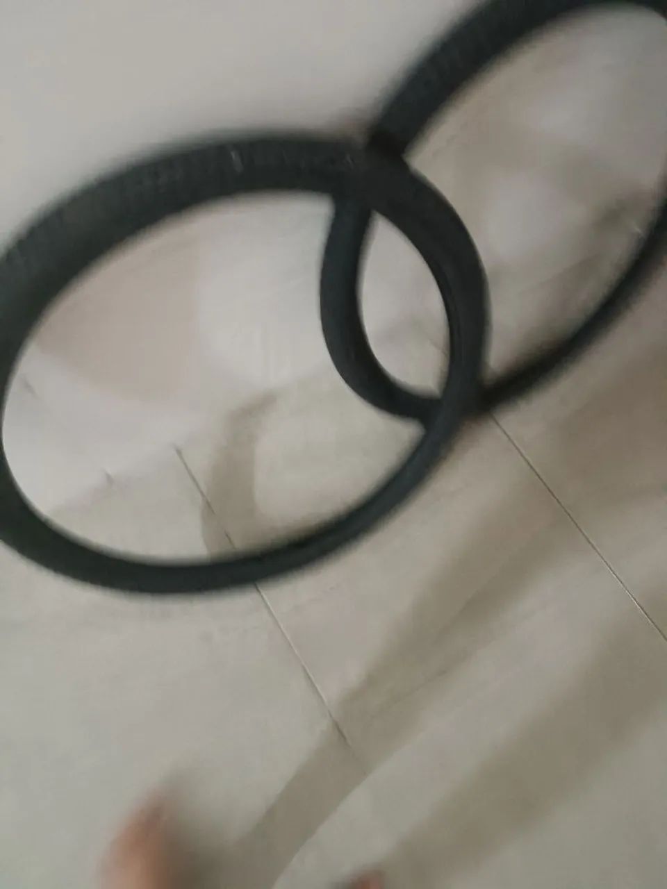 Pneus de bicicleta aro 24 em otimo estado - Foto 4