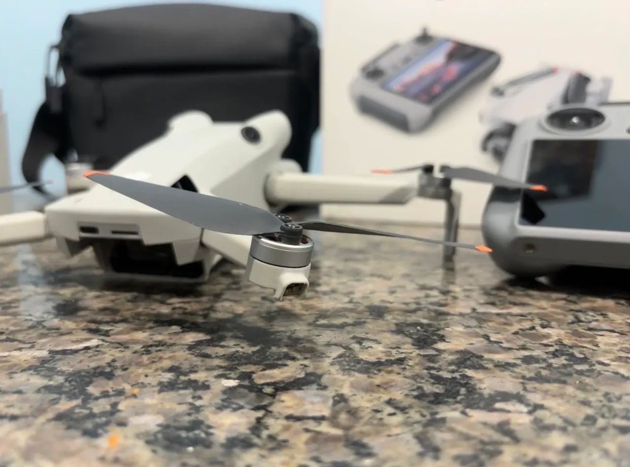 DJi Mini 4 pro - combo Fly more (controle com tela RC2) - Foto 4