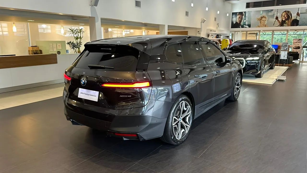 BMW IX XDrive 40 Aut. (elétrico) 2023 - Foto 3