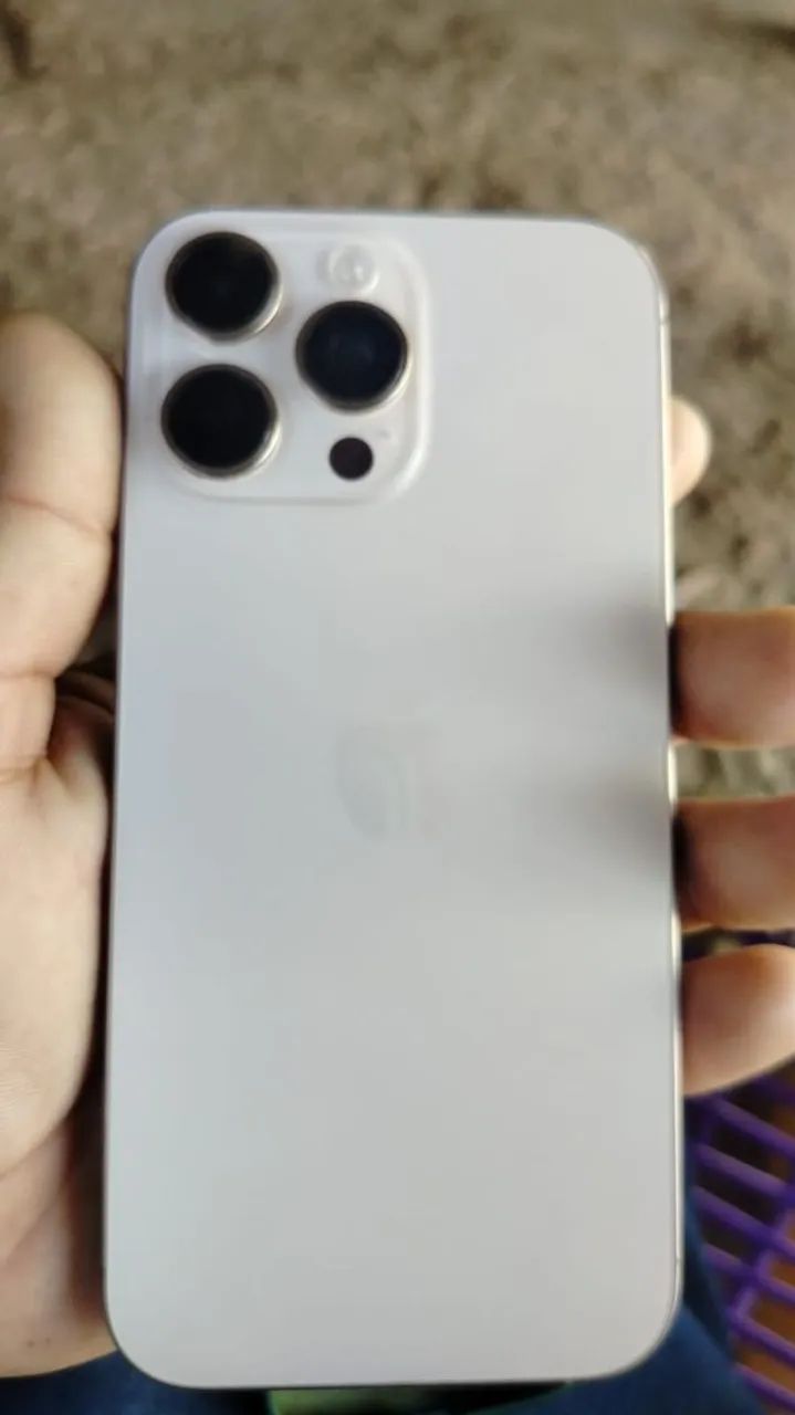 Iphone 16 pro max 256 gb - Foto 2