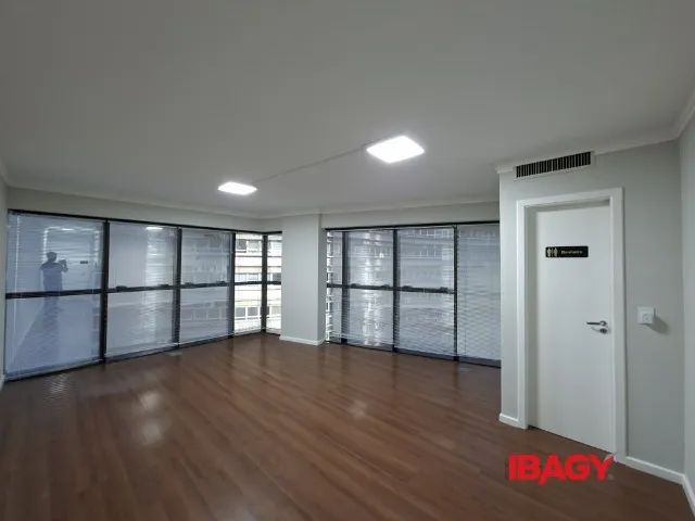 Sala Comercial - Centro de Floripa