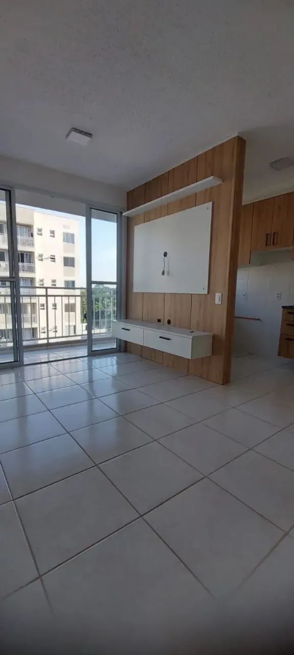 APARTAMENTO NOVO E CLIMATIZADO | ESTILO GOLF | 2 QUARTOS + SUÍTE