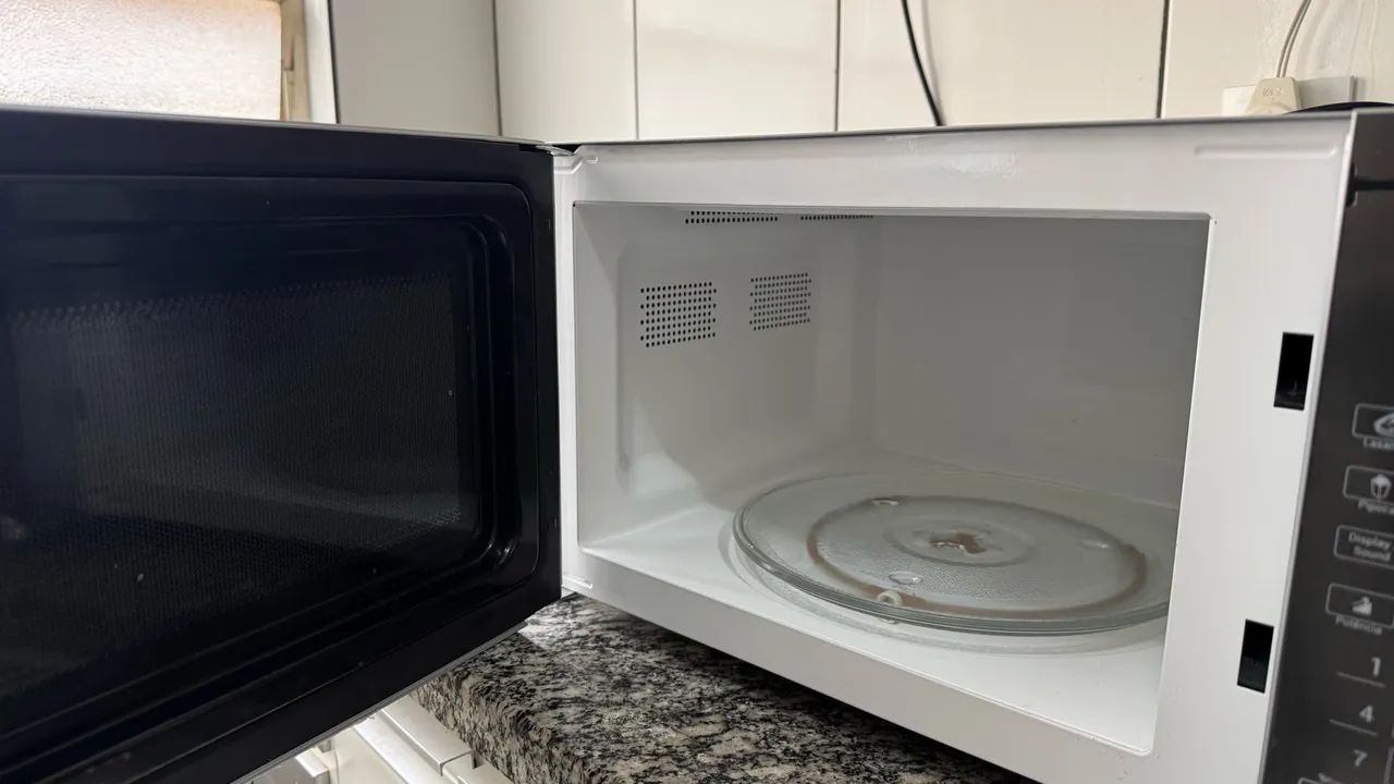 Microondas Philco 28L Espelhado  - Foto 3