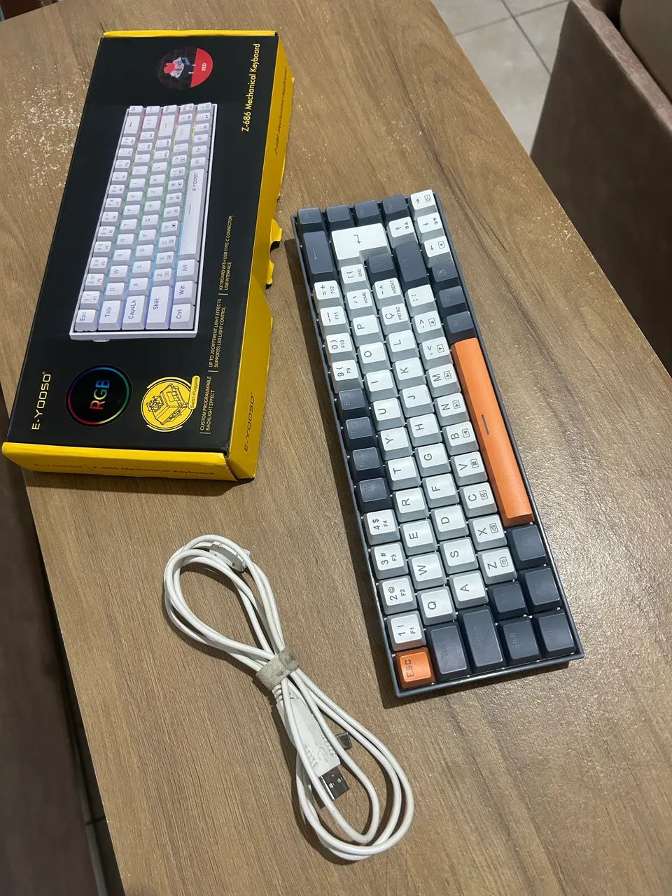Teclado mecânico E-YOOSO Z- 686 - Foto 3