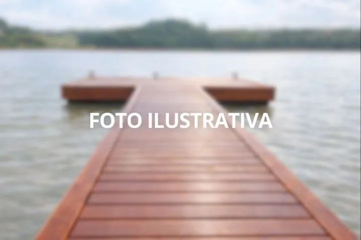 Pier 3,00m X 2,10m +5,00m de ponte