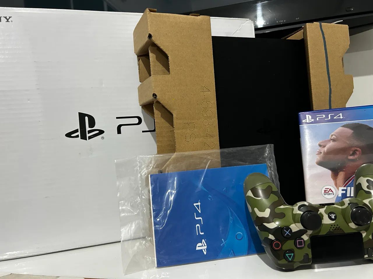 Ps4 slim 1TB - Foto 5
