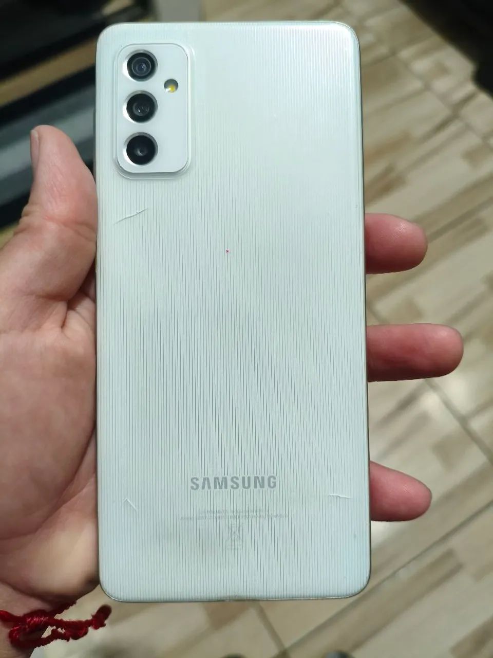 Vende-se celular Samsung m52 - Foto 3