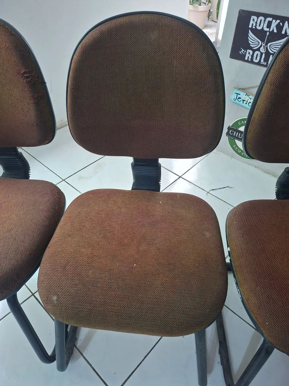 3 cadeiras escritório  - Foto 3