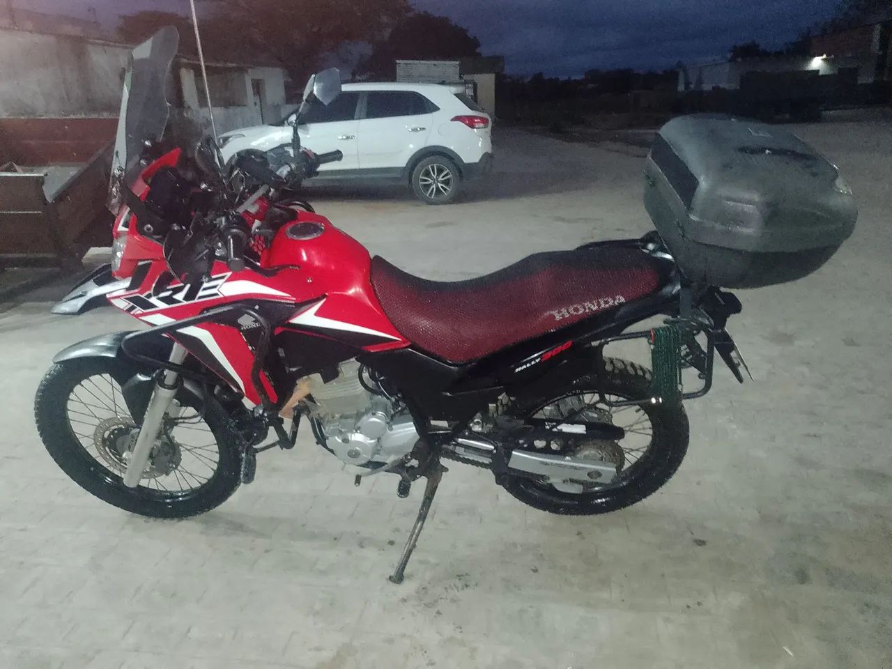 XRE 300 rally 2022  ABS pra vender ligeiro  - Foto 12