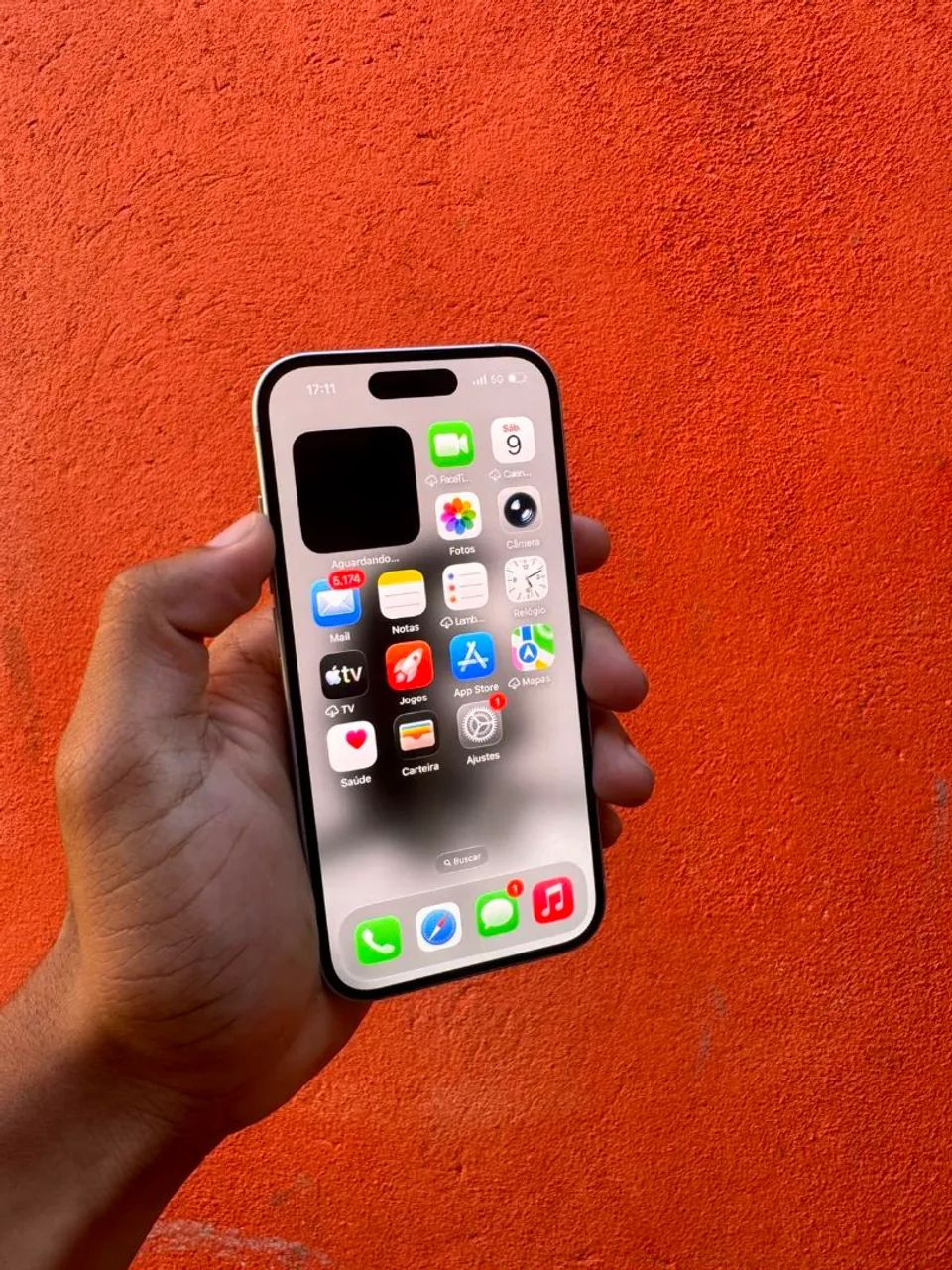 iPhone 15 novo  - Foto 5