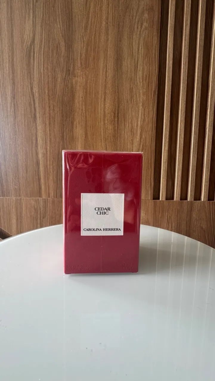 PERFUME CEDAR CHIC CAROLINA HERRERA 100 ML