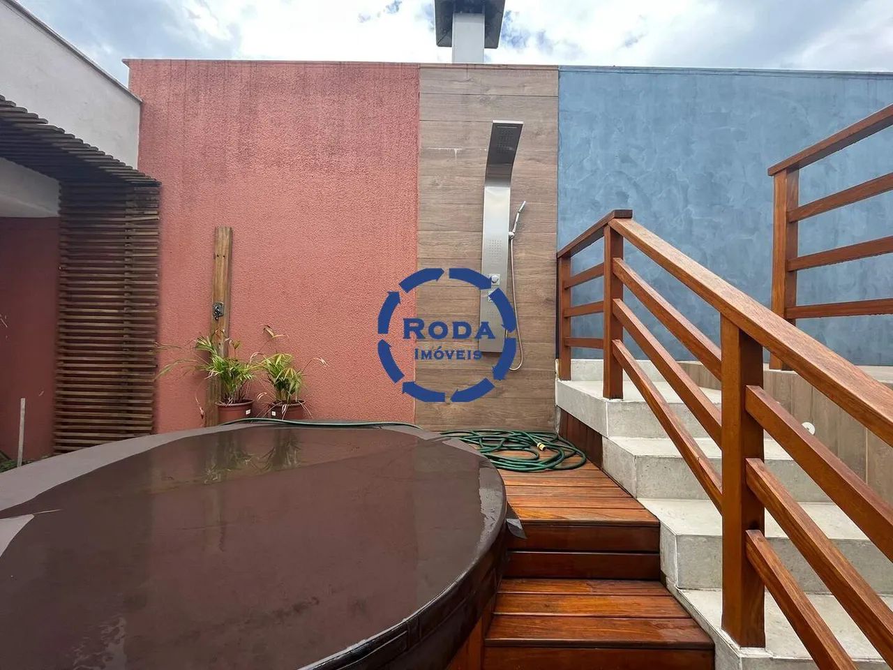 Exclusivo Triplex Mobiliado e Finamente Decorado - Foto 4