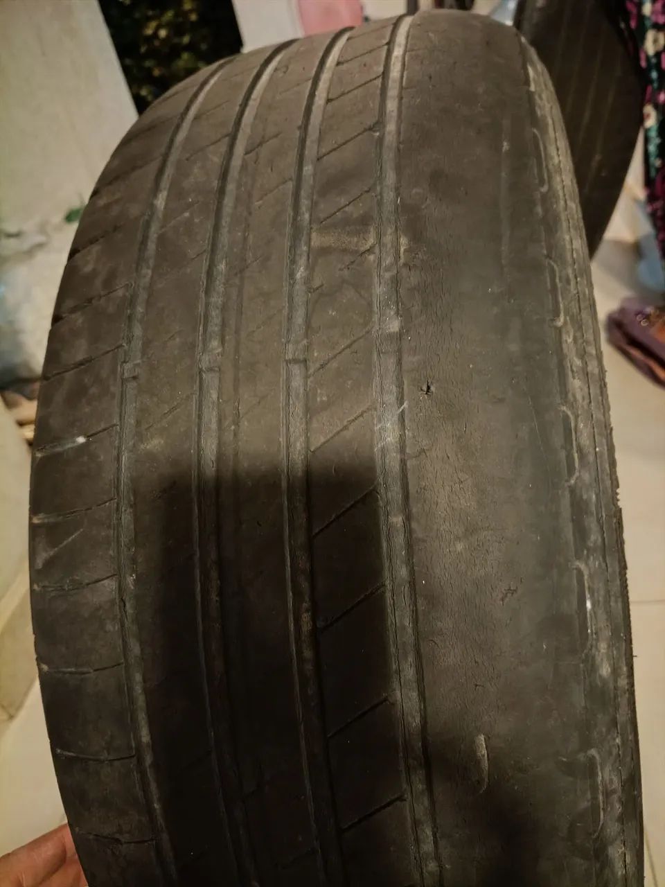Pneu carro  - Foto 2