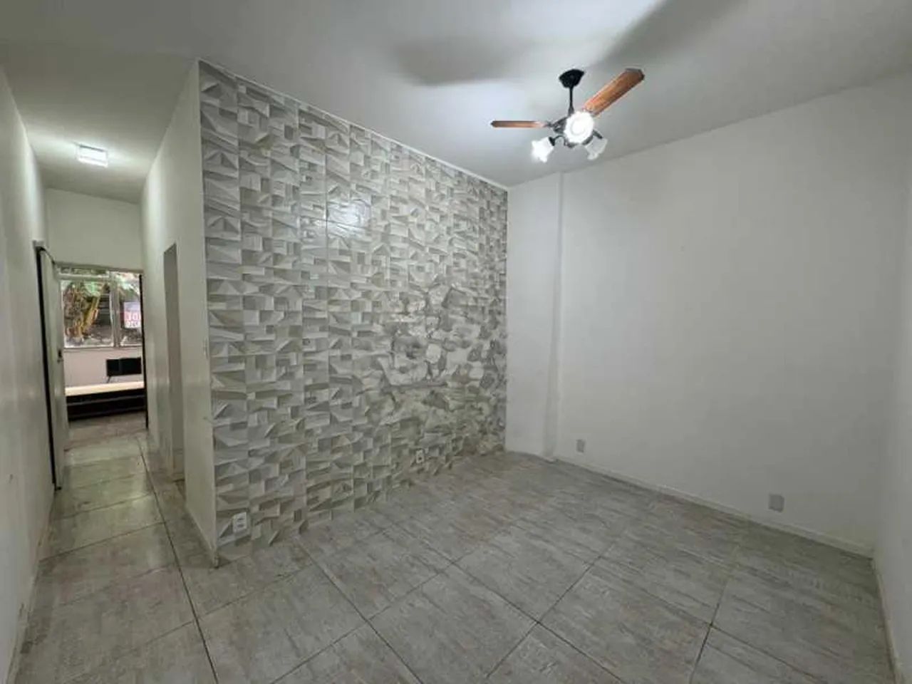 Apartamento : / Residencial / Glória