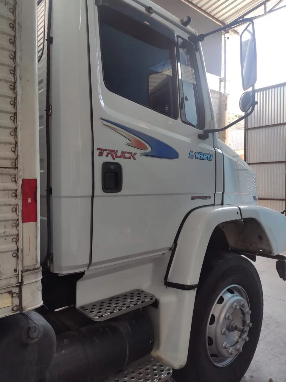 MB L1620 - Foto 3
