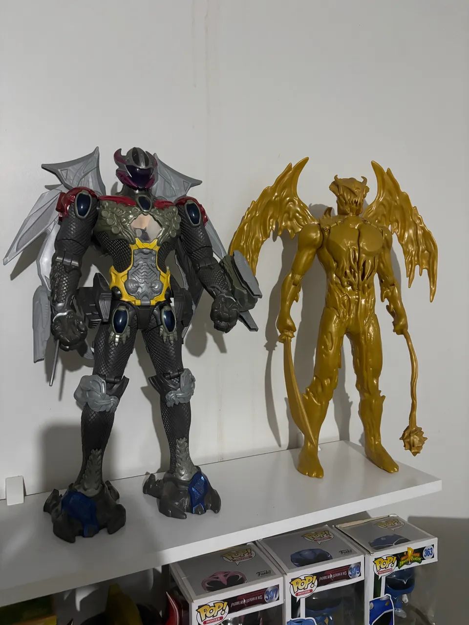 Vendo 2 Megazords Power Rangers 40 cm  - Foto 5