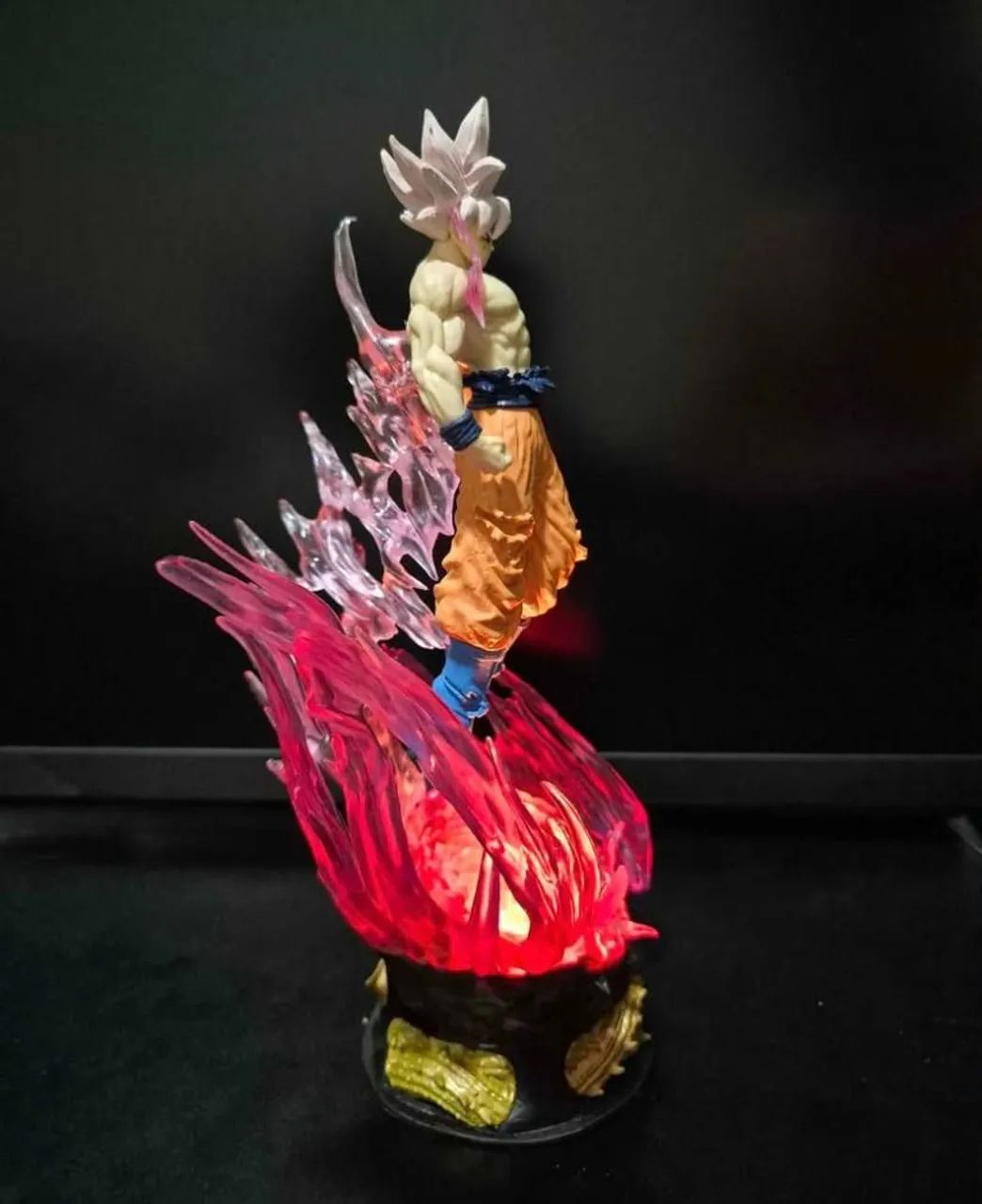 ACTION FIGURE GOKU 25 CENTIMETROS - Foto 2