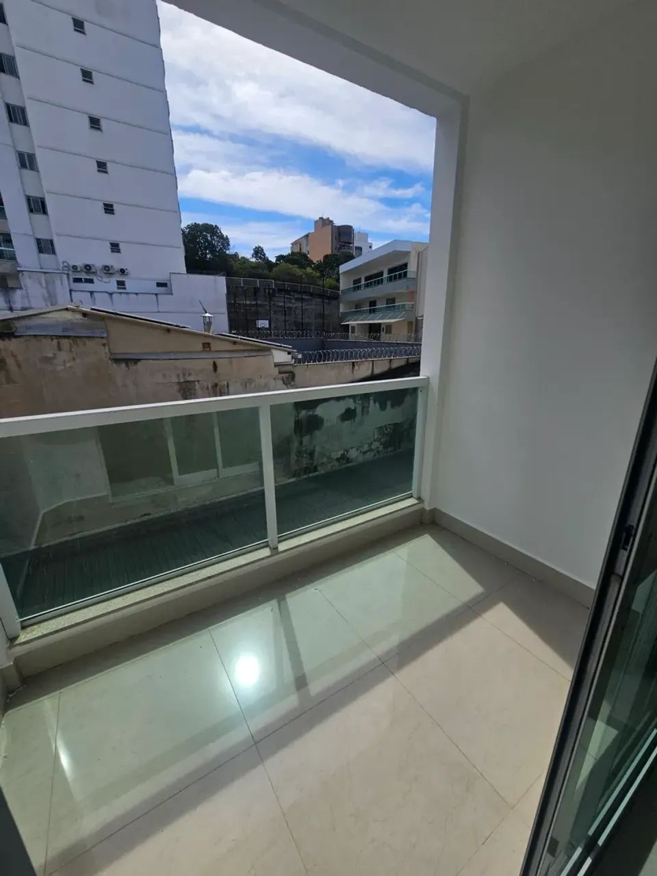 Aluga-se apartamento centro de Cachoeiro - Foto 4